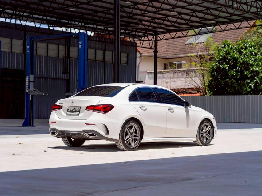Mercedes Benz A200 AMG ปี จด 2021 4