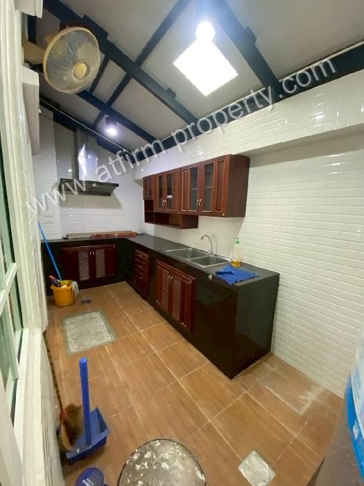 ขาย 3.3 ล้าน - ทาวน์เฮ้าส์ 2 ชั้น โครงการ Golden Town Bangkae 2 นอน 2 น้ำ 8