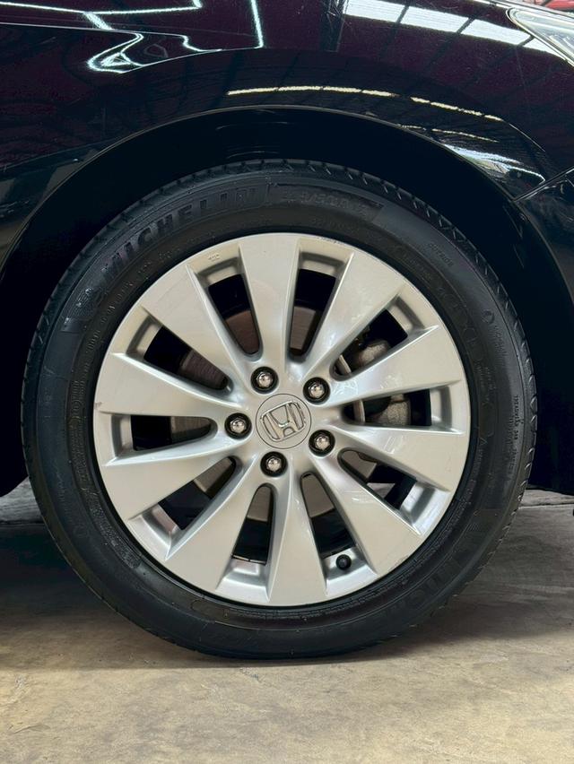 HONDA ACCORD 2.0 EL ปี 2013 20