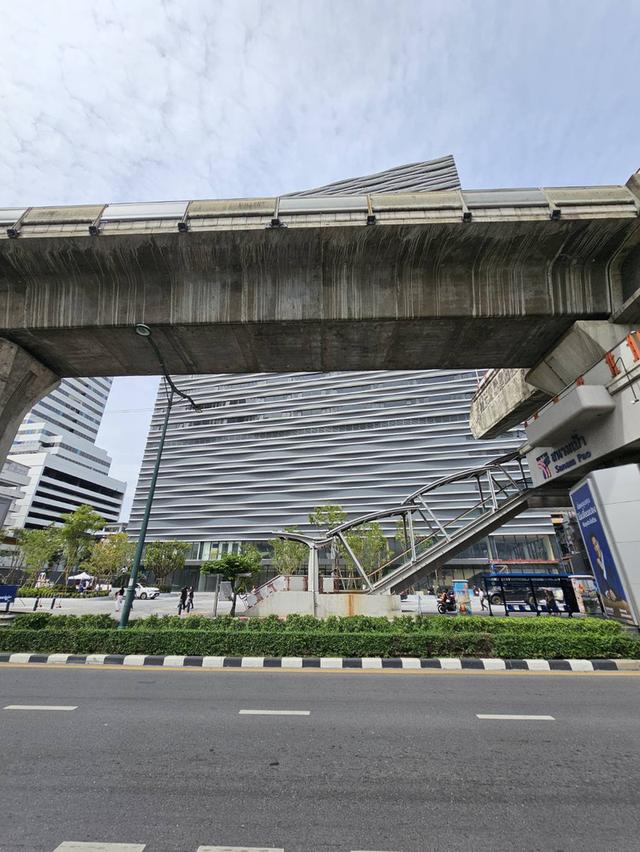 ให้เช่าทำลานเบียร์ ตลาด Foodtruck ติดรถไฟฟ้าสนามเป้าโครงการ Origin Complex Sanampao 3