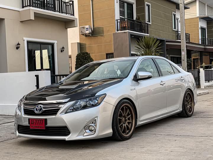 Toyota Camry สวยมาก 6