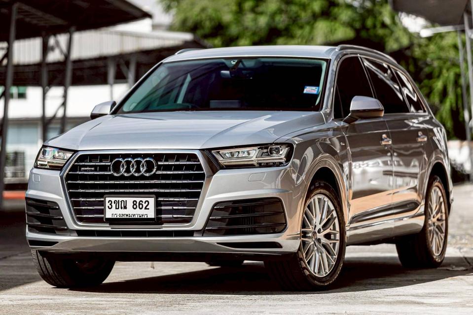รหัสรถ PR862 Audi Q7 45 Tdi S-line (2018)