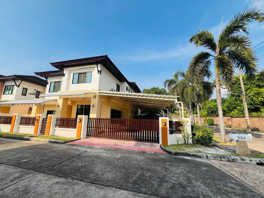 ขายบ้านเดี่ยว 2 ชั้น สวยพร้อมอยู่ ศรีราชา – หนองยายบู่ ✨🏡 #พิกัด: #หมู่บ้านปวีณวรรณ 1