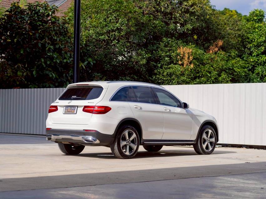 Mercedes Benz GLC 250d AMG ปี จด 2019 6