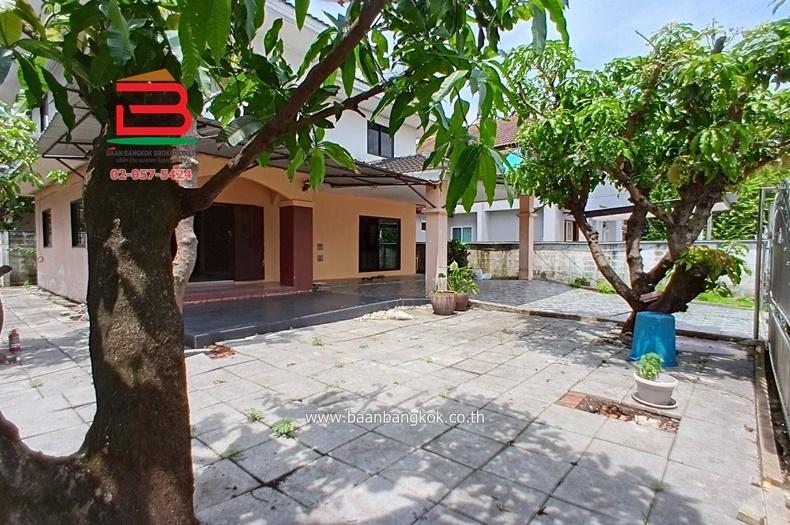 บ้านเดี่ยว หมู่บ้าน พนาสนธิ์ การ์เด้นโฮม 3 (ร่มเกล้า 15) เนื้อที่ 69.4 ตร.ว แขวงแสนแสบ เขตมีนบุรี กรุงเทพมหานคร