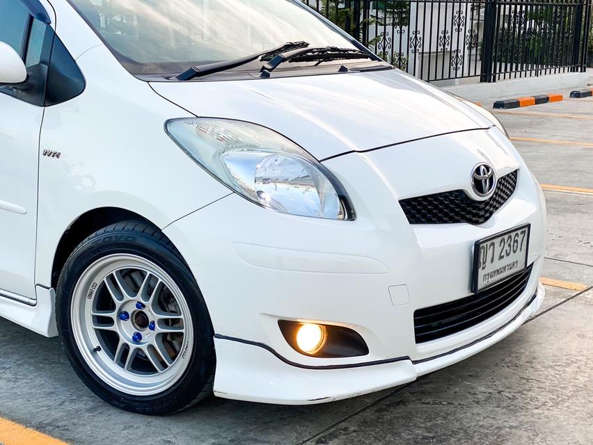 TOYOTA YARIS 1.5 S ตัวท็อปสุด A/T ปี 2011 สีขาว