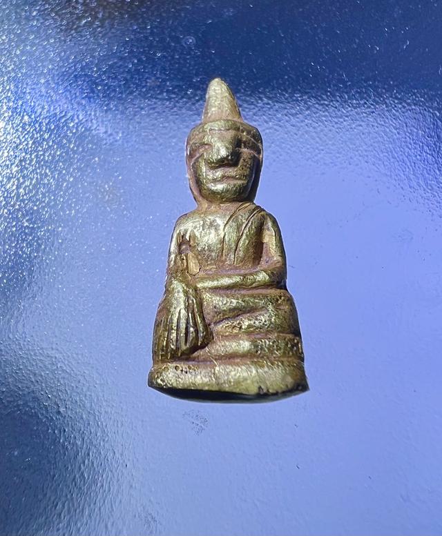 พระพุทธศิลป์โบราณพระเชียงหลงเนื้อทองคำ รูปที่ 4