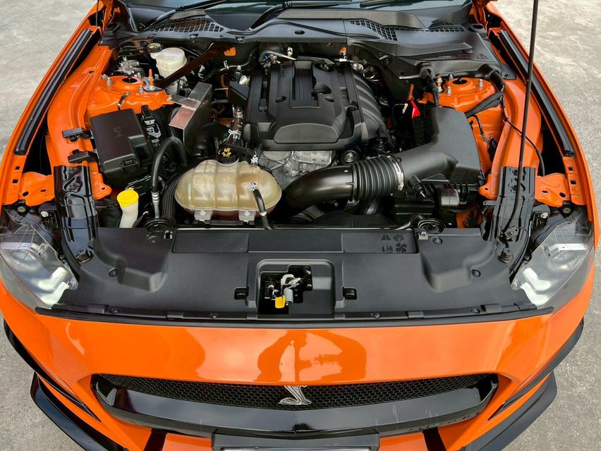 ปี 2020 FORD MUSTANG, 2.3 โฉม ปี15-ปัจจุบันสีส้ม เกียร์ออโต้ เครื่องเบนซิน 18
