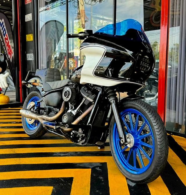 Harley Davidson Street Bob พร้อมขายรถสุดฮิต 2