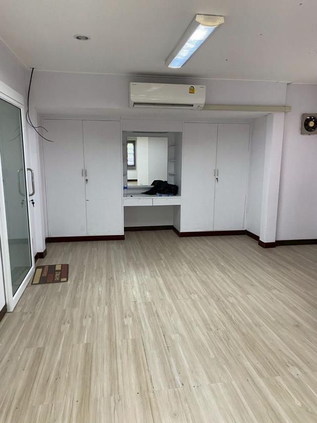 ขายบ้านเดี่ยว ชั้นเดียว หมู่บ้านกฤษดานครแจ้งวัฒนะ ทำเลดี ใกล้รถไฟฟ้าสายสีชมพู 9