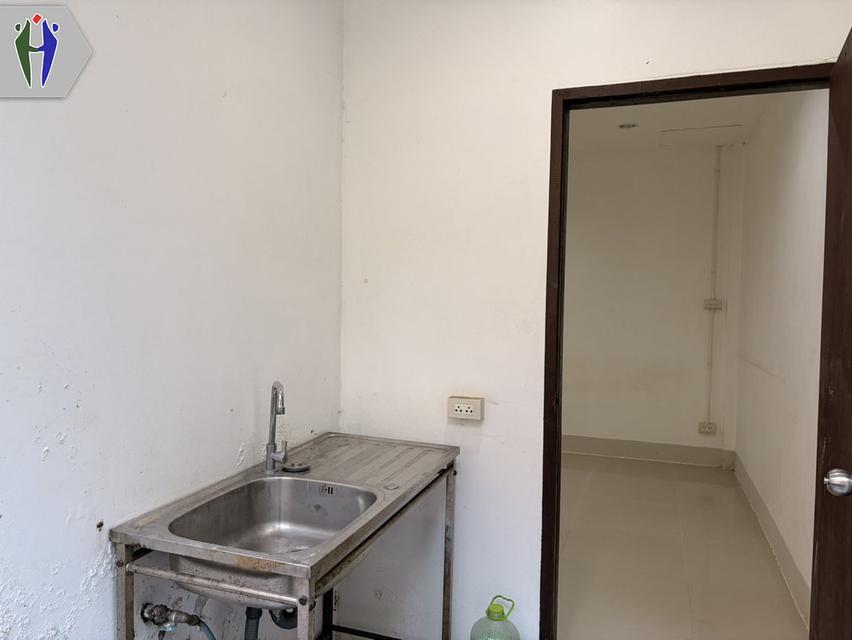 ออฟฟิศ ให้เช่า ใกล้หาดจอมเทียน 9,000 บาท ห้องมุม 6