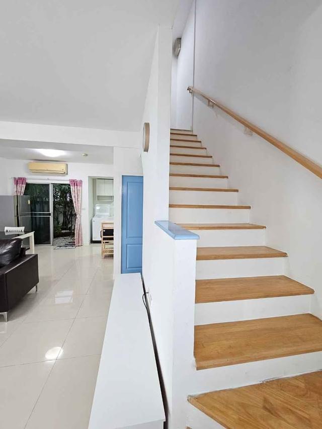 ขาย/เช่าบ้าน ทาวน์โฮม 3 ชั้นหมู่บ้าน " บ้านใหม่พระรามเก้า-ศรีนครินทร์