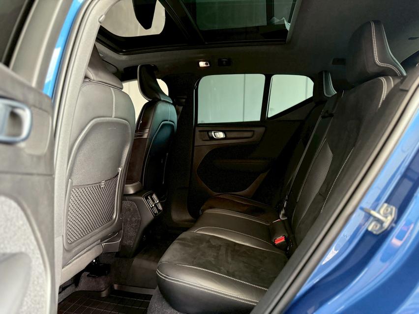 VOLVO XC40 2.0 T5 R-DESING AWD 2019  11