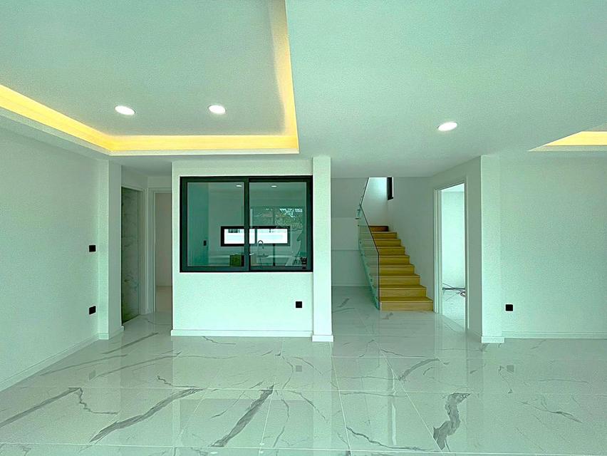 🏡 บ้านเดี่ยวหลังมุม รีโนเวทใหม่ทั้งหลัง 📍ใจกลางรัชโยธิน – รัชดา 42 14.9 ล้าน 7