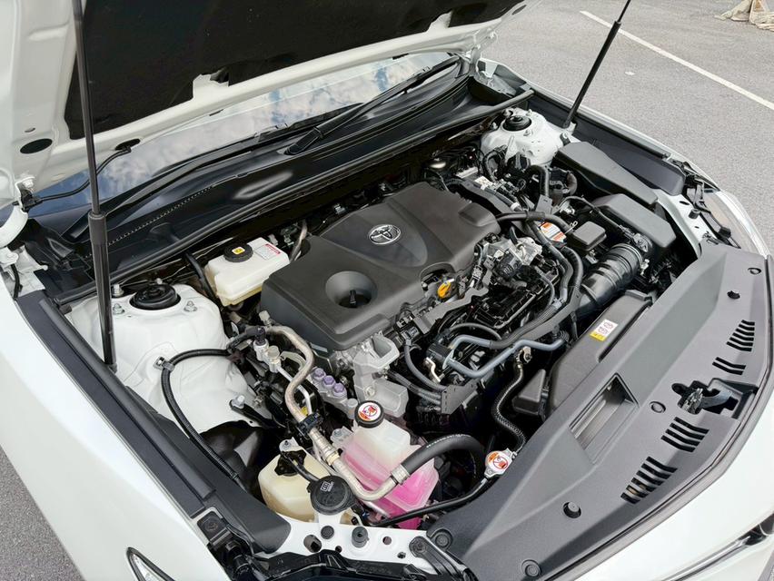 TOYOTA CAMRY 2.5 HEV Premium MNC Sunroof ปี23 สีขาวมุก สวยสุดในรุ่น มือเดียว สภาพป้ายแดง 15