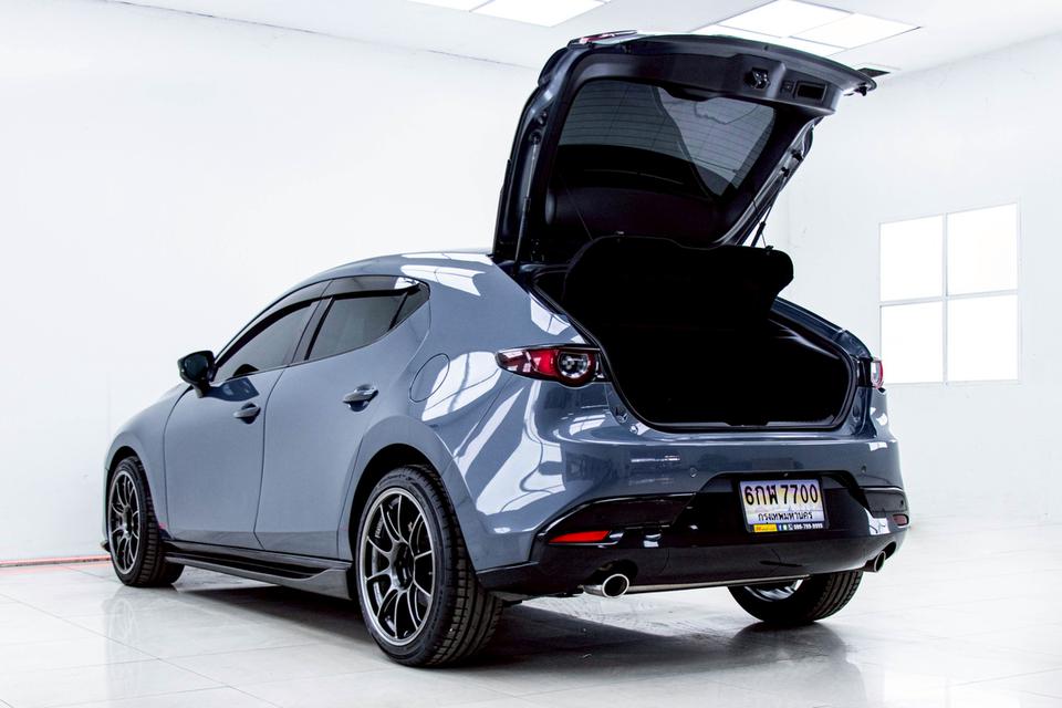 MAZDA 3 2.0 S Sports 2020 6
