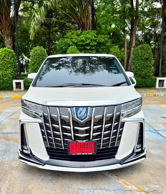 Toyota ALPHARD SRC E-Four สีขาว ปี 2019 ไมล์ 60,000 กม.