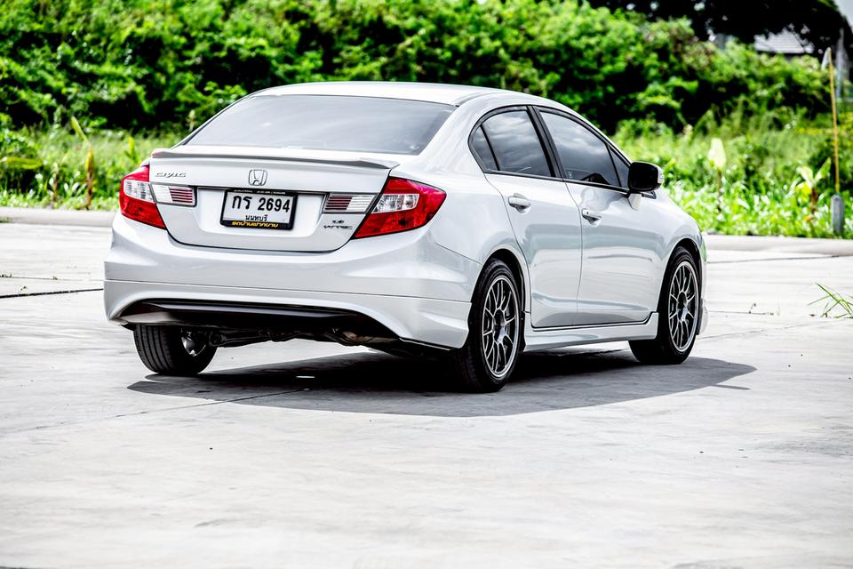 Honda Civic Fb 1.8E เบาะไฟฟ้า สีเทา ปี 2012 มือเดียวป้ายแดง 6