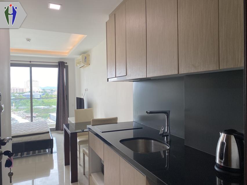 คอนโดลากูน่า3 จอมเทียน ให้เช่า 8000 บาท รับเฉพาะคนไทย • ขนาด 23 ตารางเมตร สตูดิโอ, 1 ห้องน้ำ • ทีวี, เครื่องปรับอากาศ, ตู้เย็น • ค่าไฟหน่วย 10 บาท • 2