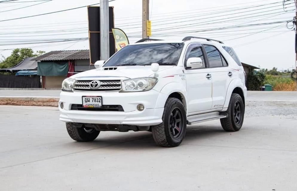 ขายด่วน Toyota Fortuner เครื่อง 3.0 ปี 2010 เครื่องสมบูรณ์พร้อมลุย