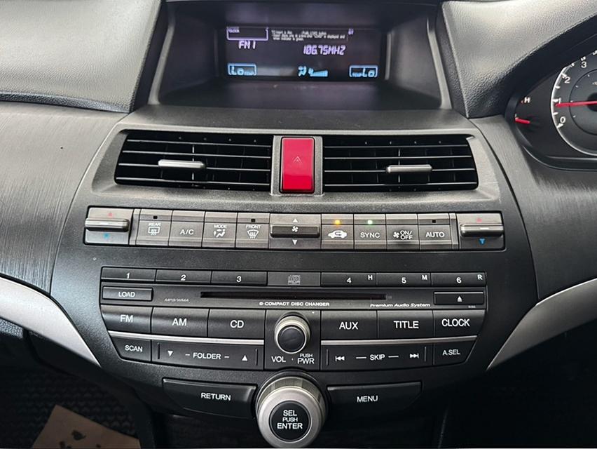 Honda Accord 2.4EL เบนซิน เกียร์ออโต้ ปี2011 16