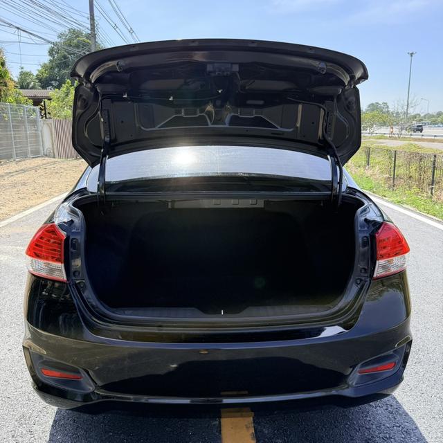 🚙SUZUKI Ciaz GL 2015 Auto ✅ไม่มีชนหนักพลิกคว่ำน้ำท่วมไม่แก็ส ✅เครื่องเกียร์แอร์ช่วงล่างดี ✅รถสวย สะอาด ประหยัดน้ำมัน ✅รีโมท เล่มสวยพร้อมโอน 19