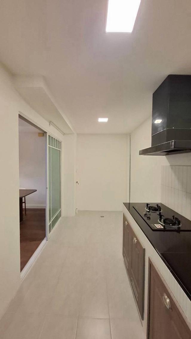 หมู่บ้านอินดี้บางใหญ่  โครงการของ Land & houseทาวน์โฮม 2 ชั้น  หลังมุม  โปร่ง ลมดี มีพื้นที่ข้างบ้าน 9