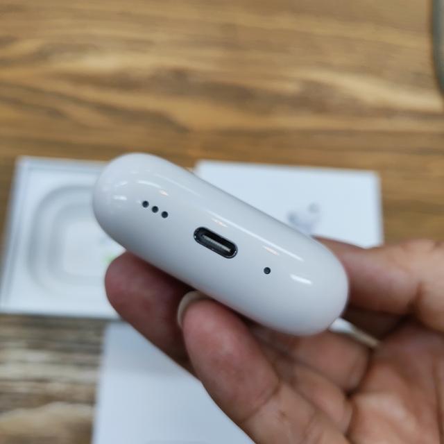 🎧 AirPods Pro 3 ครบกล่อง + จุกใหม่ยังไม่ใช้ (เครื่องศูนย์ไทย) รูปที่ 5