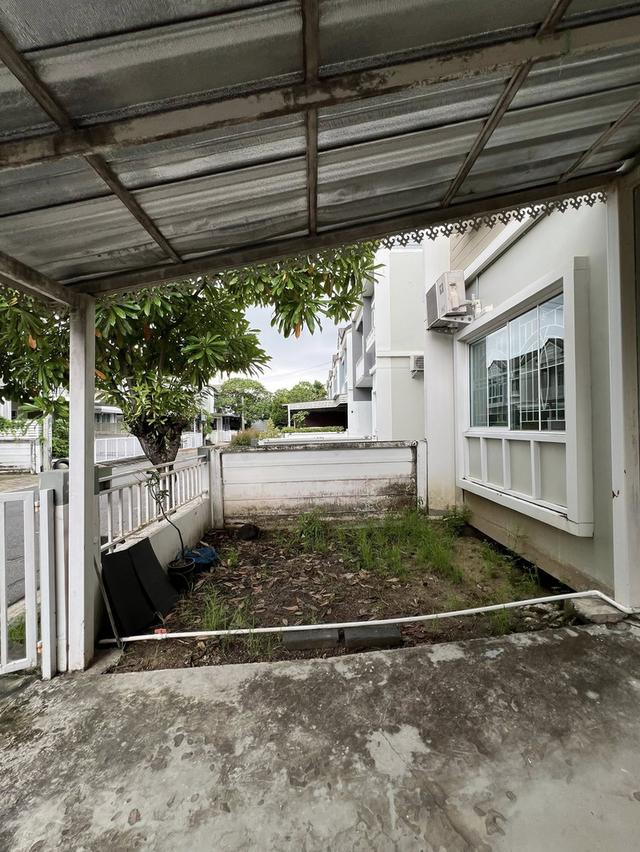 THE VILLAGE KM 8บางนา 4นอน2น้่ำ 28 ตารางวา ทิศใต้เลขมงคล 9