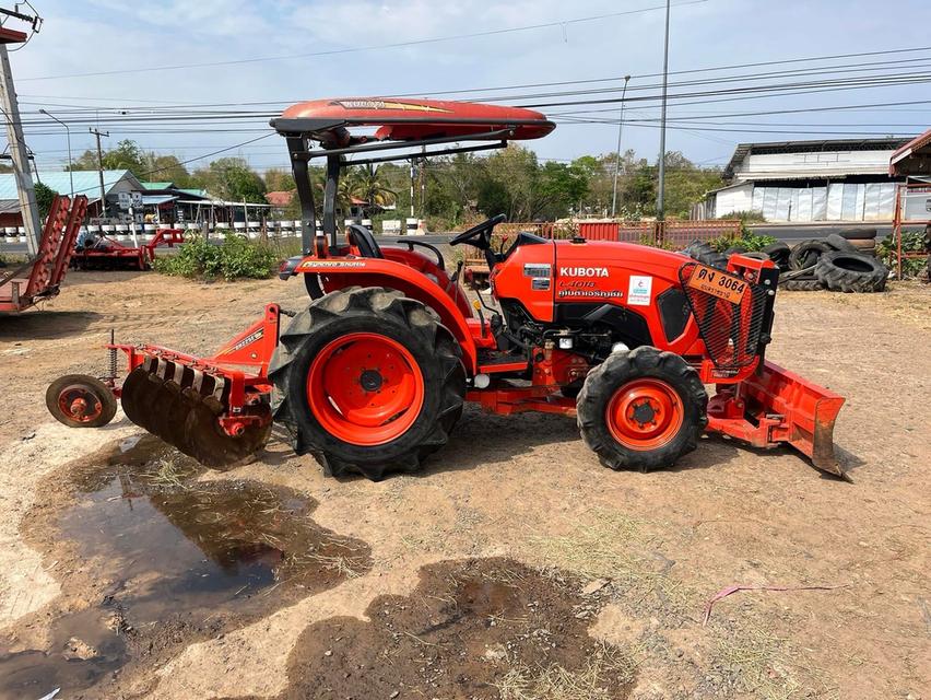 ขายรถไถ Kubota L40 ปี 61 2