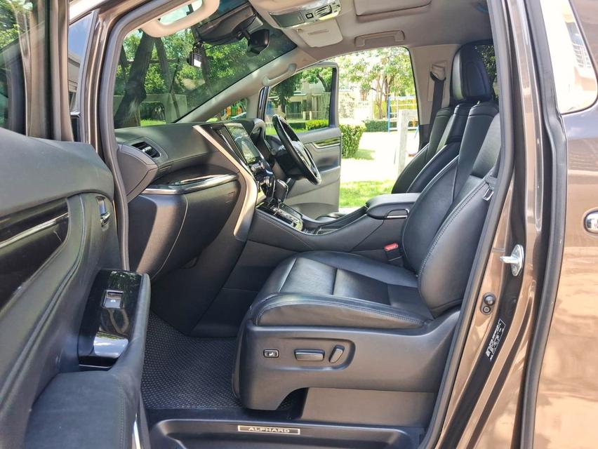 Toyota Alphard 2.5 SC Package TOP สภาพสวย เกือบ 2020 รูปที่ 16