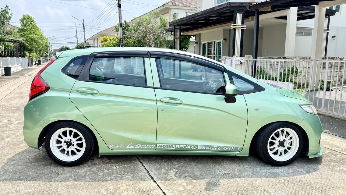 Honda Jazz GK MT ปี 2016 รูปที่ 8
