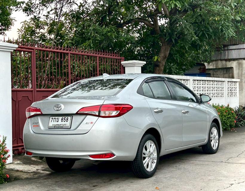 Toyota Yaris Ativ 1.2G ปี17 6