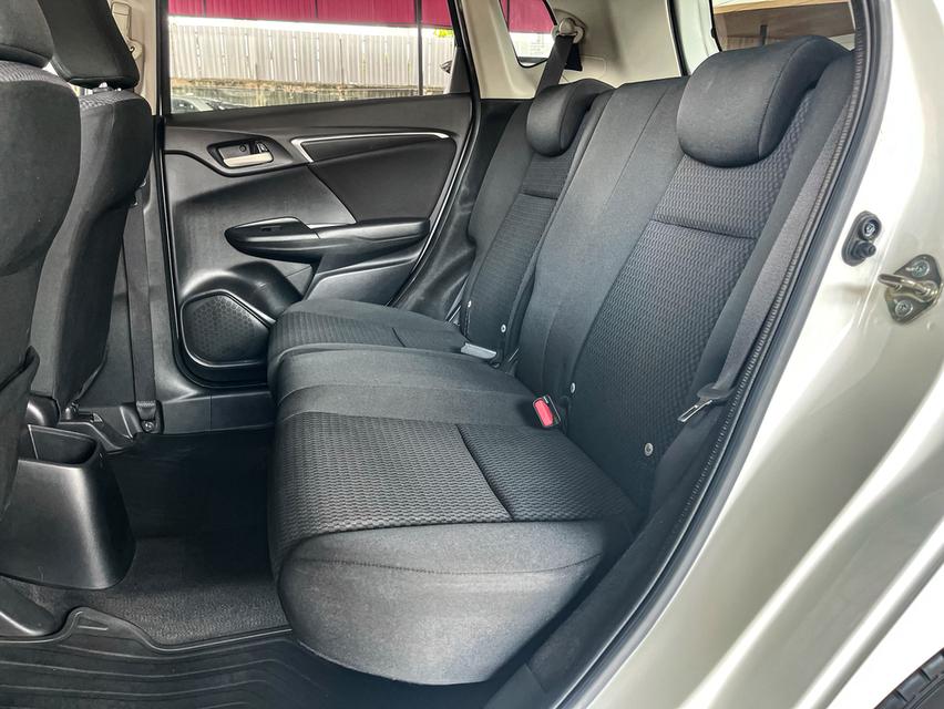 Honda Jazz 1.5S ปี20 14