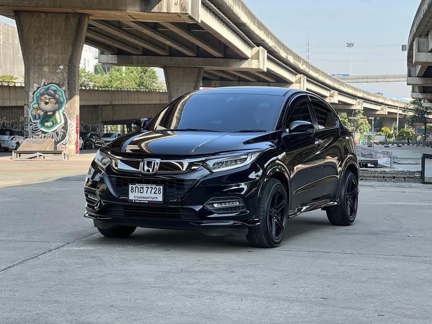 ขายรถ Honda HR-V 1.8RS ปี 2019 สีดำ เกียร์ออโต้ 3