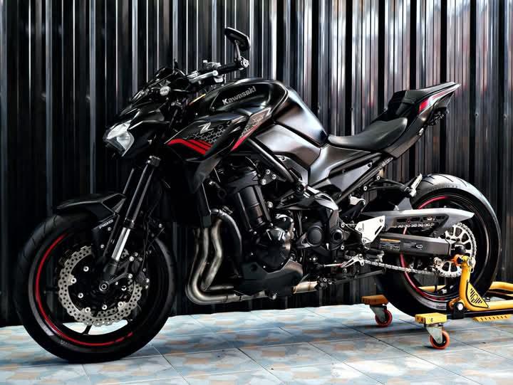 Kawasaki Z900 สวยใหม่ๆ 1