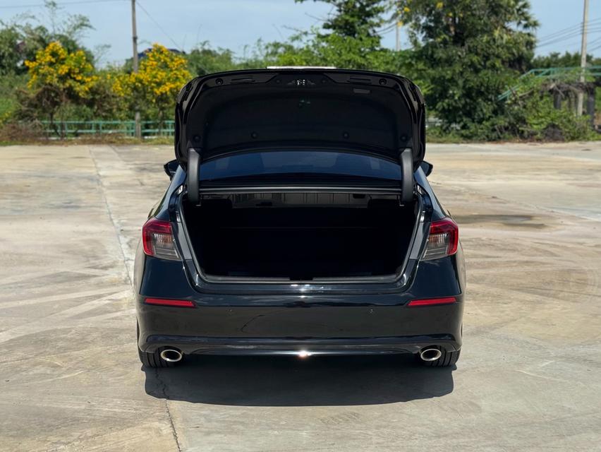 HONDA CIVIC FE Sedan 4dr  CVT FWD 1.5 TURBO RS  Y22. สีดำ 16
