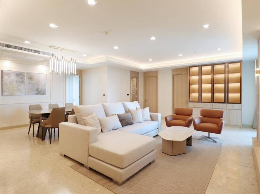 ขาย-เช่า Nusasiri Grand Ekkamai Condominium (ณุศาศิริ แกรนด์ เอกมัย คอนโดมิเนียม) 179 ตรม ใกล้ bts เอกมัย 2