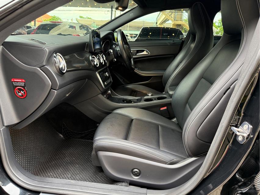 Mercedes-Benz CLA250 AMG Facelift "Night Edition" 2019  9