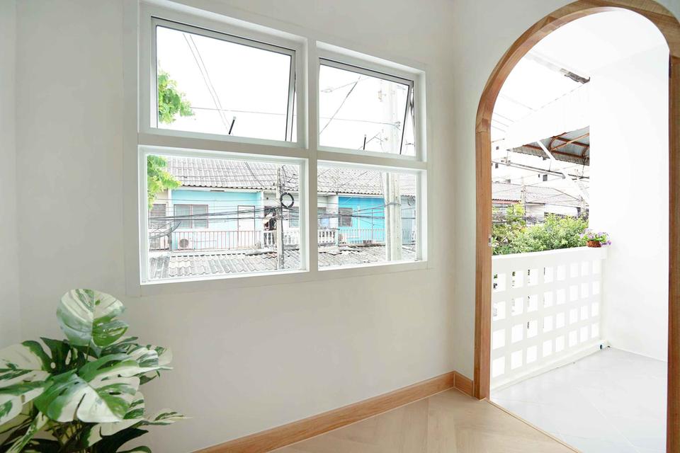 ทาวน์เฮ้าส์หมู่บ้าน บก.ทหารสูงสุด 12