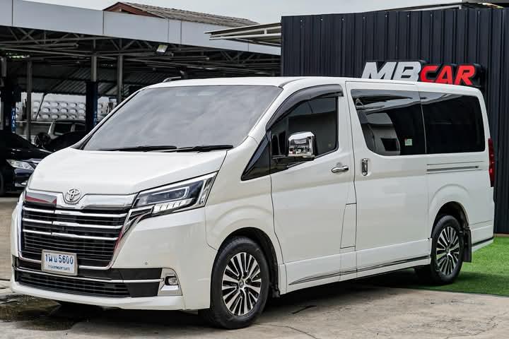 Toyota Majesty ขายด่วน