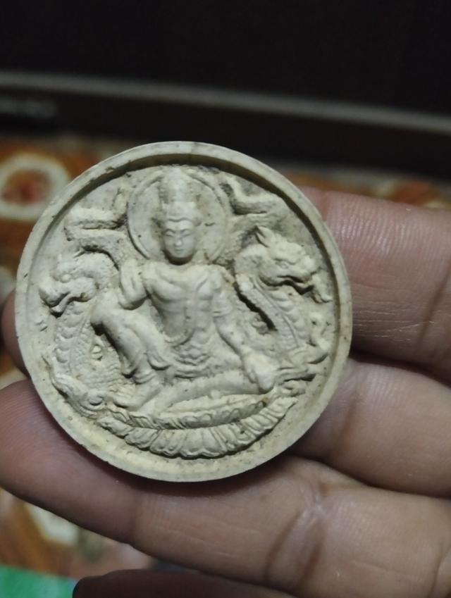 ขายพระเครื่องราคาดีครับ 4