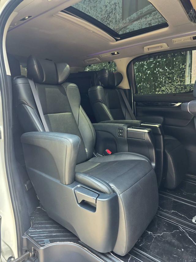 Toyota ALPHARD 2.5SC PACKAGE สีขาว ปี 2020 ไมล์ 60,000 กม. รูปที่ 12