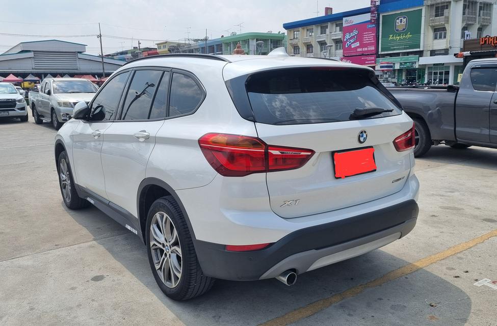 BMW X1 1.5sDrive Iconic18i รูปย่อยที่ 3
