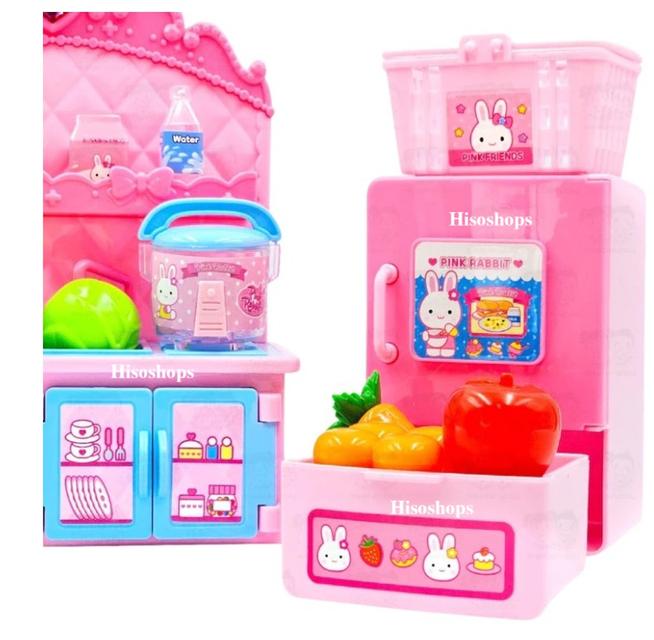 Pink Rabbit ชุดครัวสุดน่ารัก 15 ชิ้น มาพร้อมเตา ตู้เย็น เครื่องครัว และผักผลไม้จำลอง สีชมพูหวานสดใส เสริมจินตนาการและทักษะการเล่นบทบาทสมมุติ