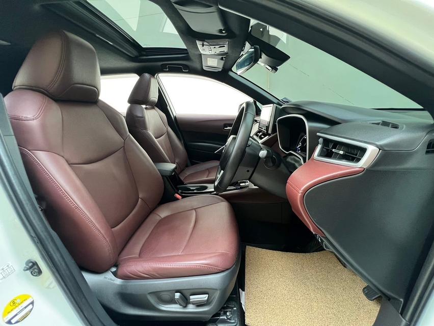 รหัสรถ WRT385 2021 TOYOTA COROLLA CROSS, 1.8 HYBRID PREMIUM SAFETY รูปที่ 6