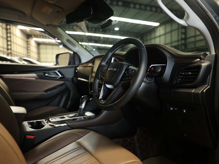 2023 Isuzu MU-X 3.0 (ปี 20-26) Ultimate SUV AT รูปที่ 12