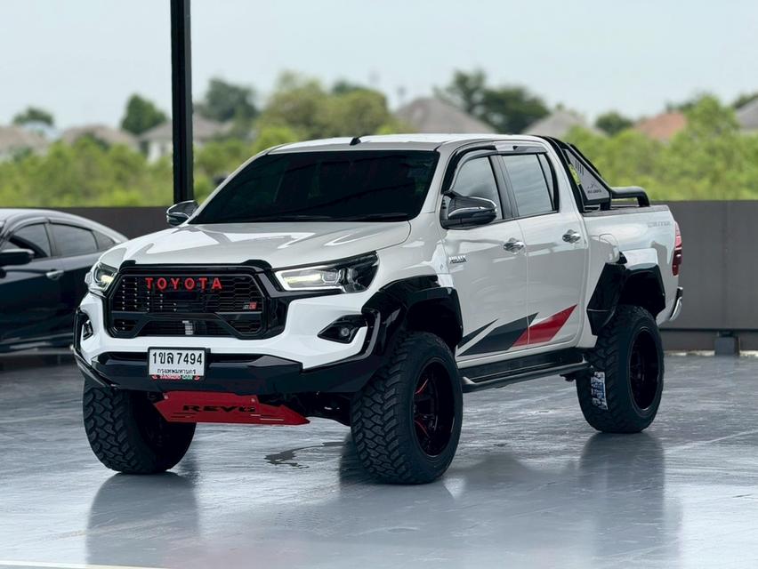 TOYOTA REVO 2.4 Mid PRERUNNER DOUBLECAB 2021