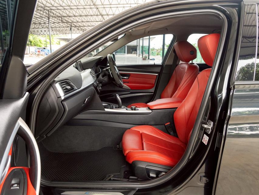 BMW 330e 2.0 M Sport F30 ปี 2018 13