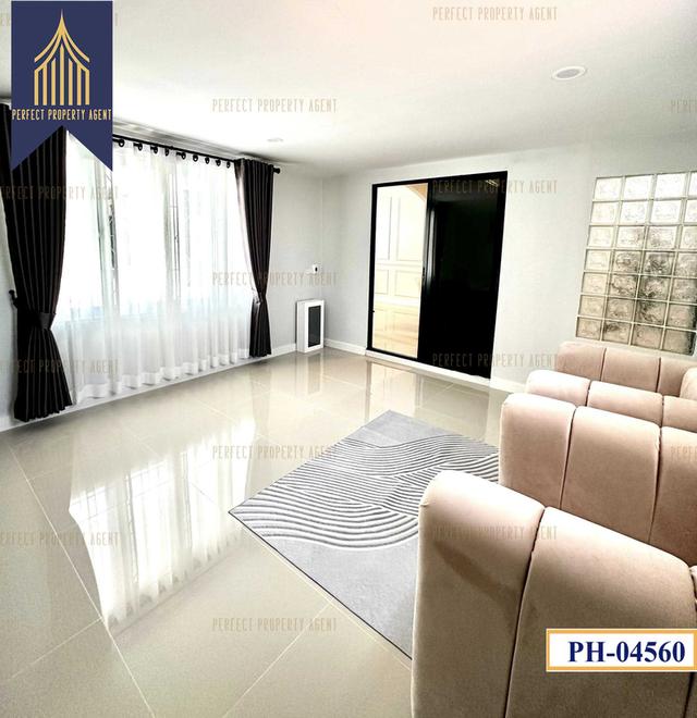 ขายบ้านเดี่ยวหลังมุม ฉัตรแก้ว ซอยเนินพลับหวาน แถมแอร์ เฟอร์นิเจอร์พร้อมเข้าอยู่ 14